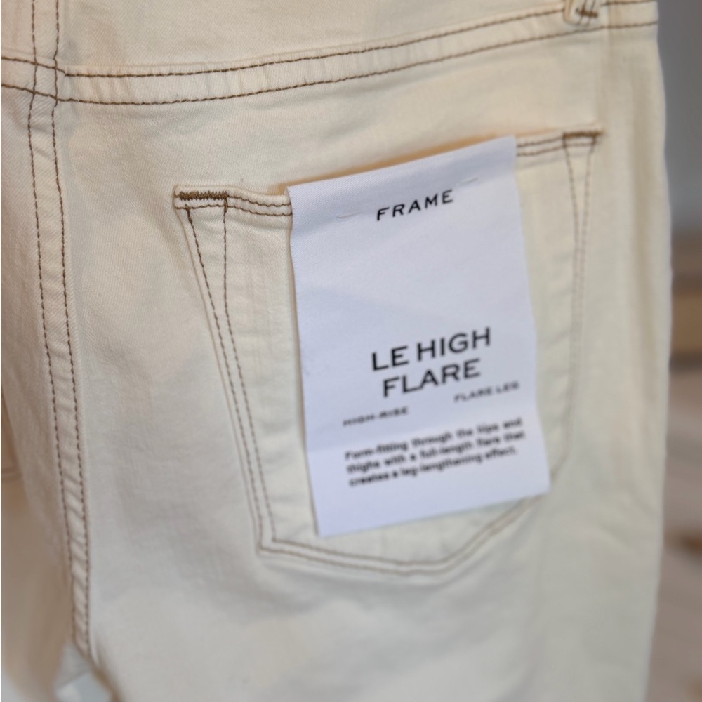 Frame Le High Flare Jeans in Cream - Picture 10 of 14